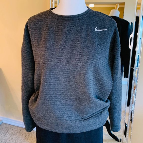 nike golf sweatshirt